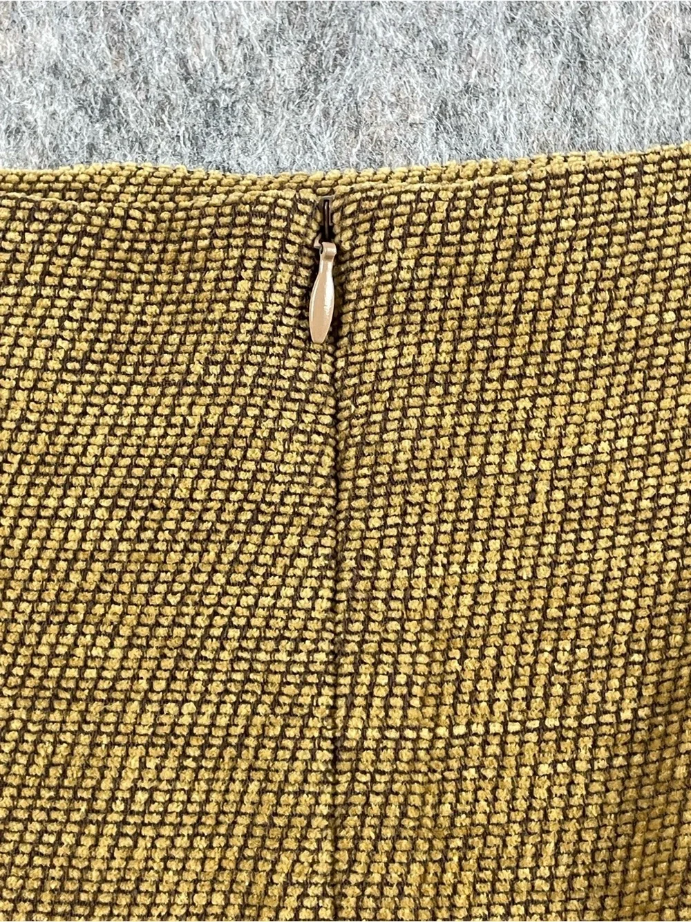 Halston Lifestyle Career Professional Party Quiet Luxury Timeless Skirt - Sz 14